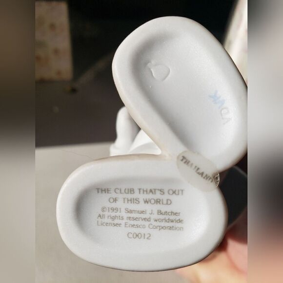 Precious Moments "The Club that's Out of this World" 1992 - Picture 3 of 5